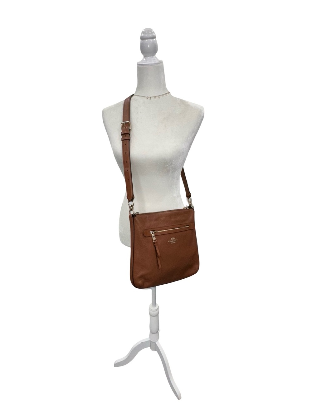 Coach Mae File Pebbled Leather Crossbody Bag Brown Zip Pocket Adjustable Strap - Picture 1 of 11